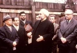 Der erste Imam Mohammad Mohagheghi mit dem Vorstand des Fördervereins und Vertretern des Senats auf der Moscheebaustelle